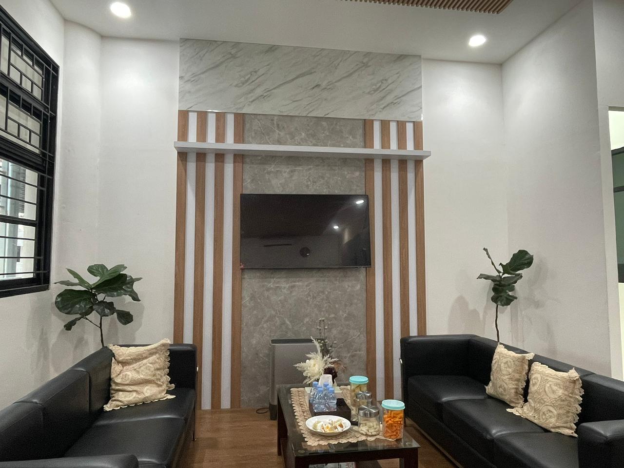 Gallery 2